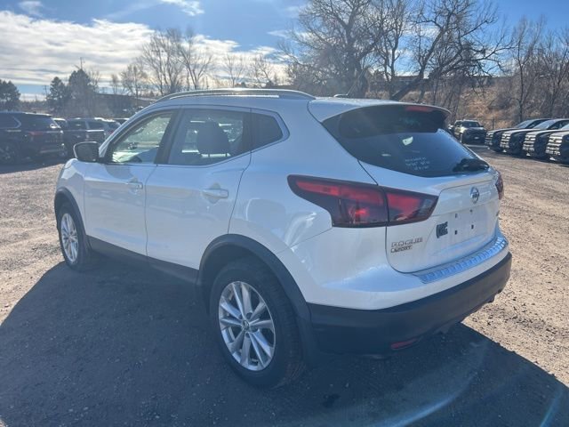 Used 2018 Nissan Rogue Sport SV image 3