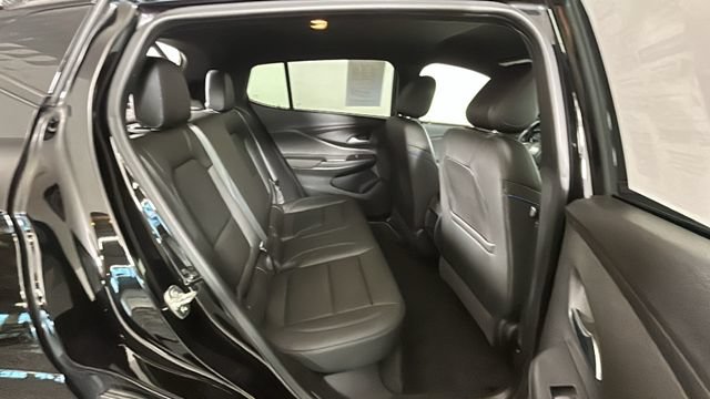 Used 2024 Buick Envista Sport Touring w/ Convenience I Package FWD image 29