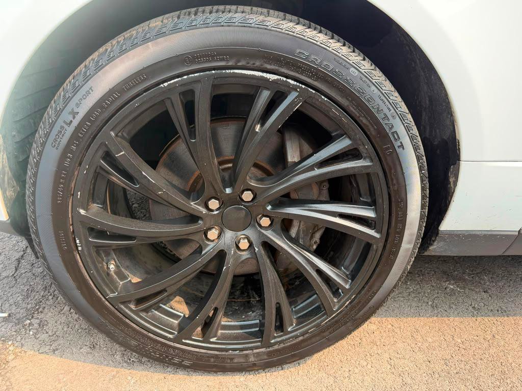 Used 2017 Land Rover Range Rover HSE AWD/4WD image 27