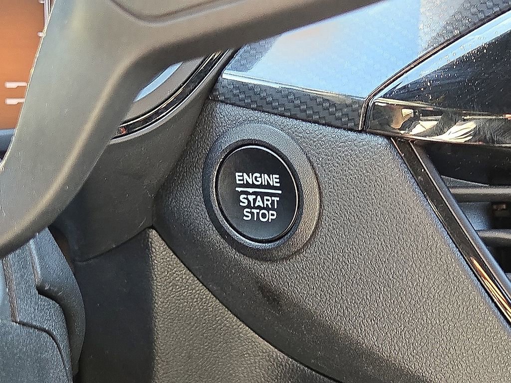 Used 2023 Ford Escape ST-Line FWD image 30