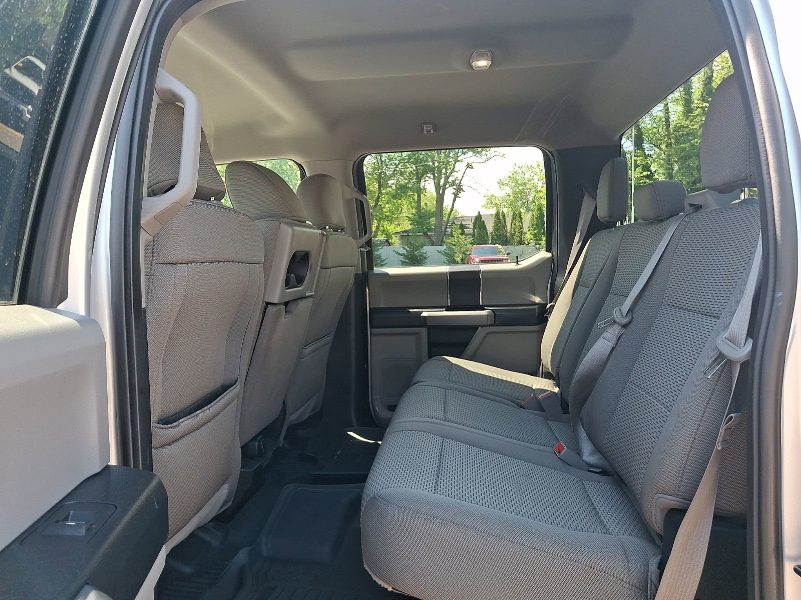 Used 2018 Ford F150 XLT AWD/4WD image 11