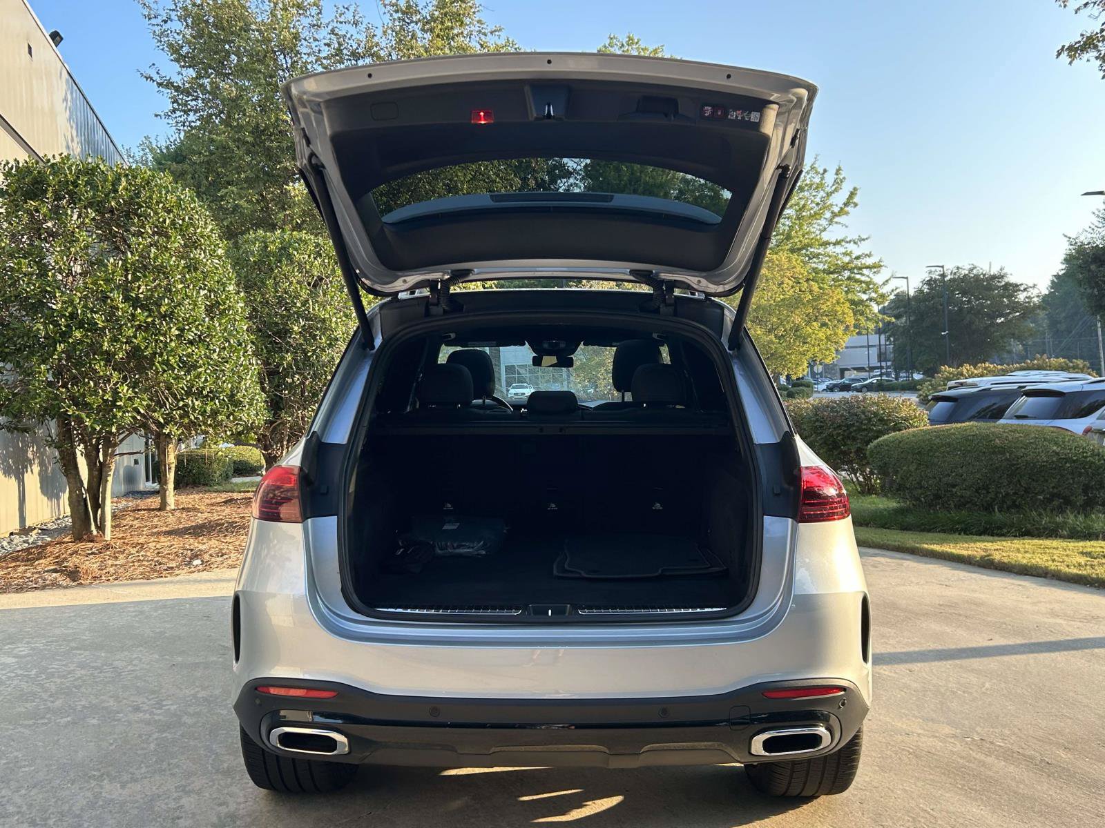 Certified 2025 Mercedes-Benz GLE 450e 4MATIC image 9