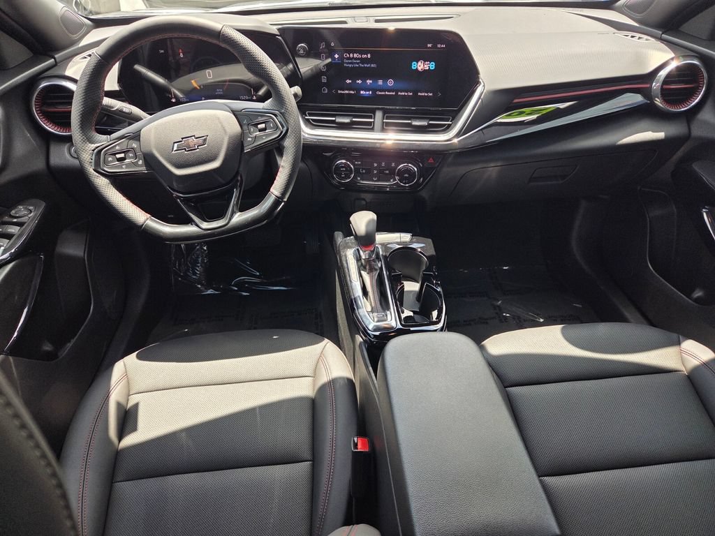 Used 2026 Chevrolet Trax RS w/ Driver Confidence Package FWD image 8