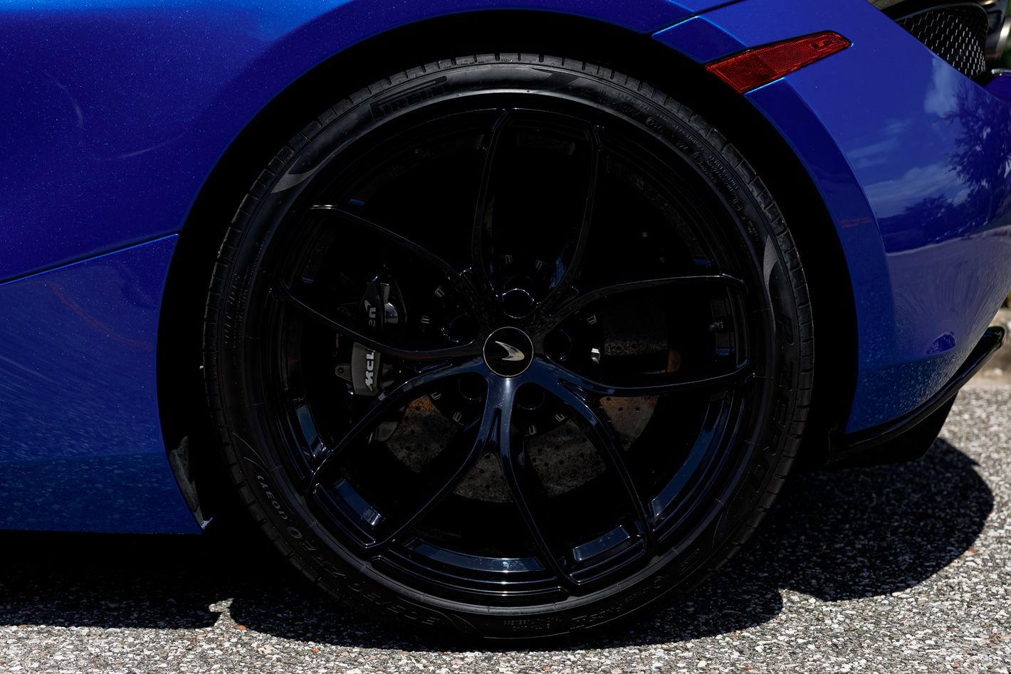 Used 2022 McLaren 720S Luxury RWD image 39