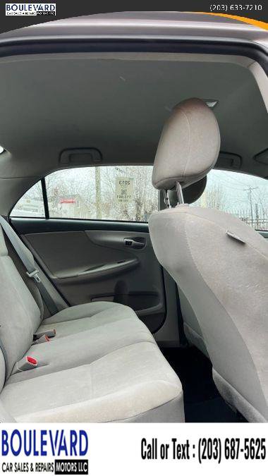 Used 2013 Toyota Corolla L FWD image 17