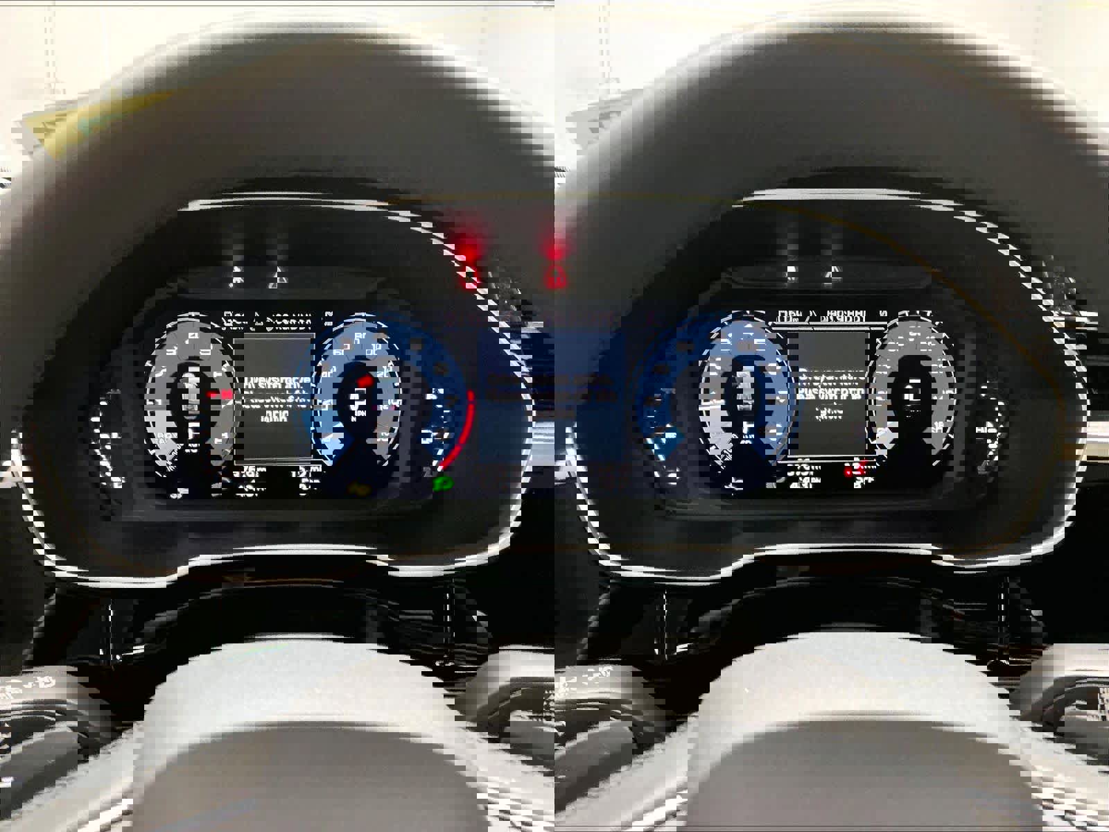 Certified 2025 Audi Q3 2.0T Premium image 22