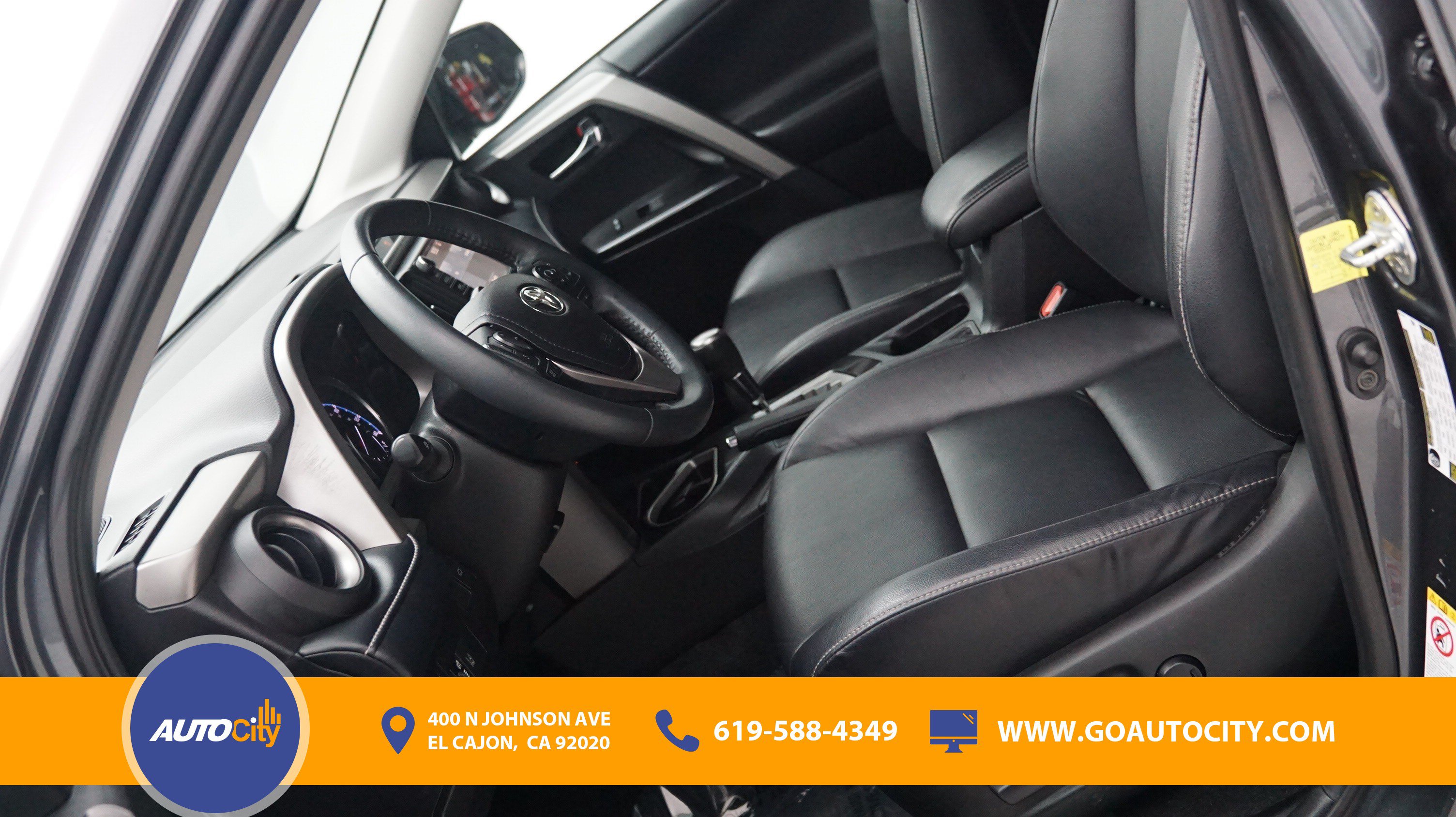Used 2018 Toyota RAV4 Limited w/ Advanced Technology Package FWD image 6