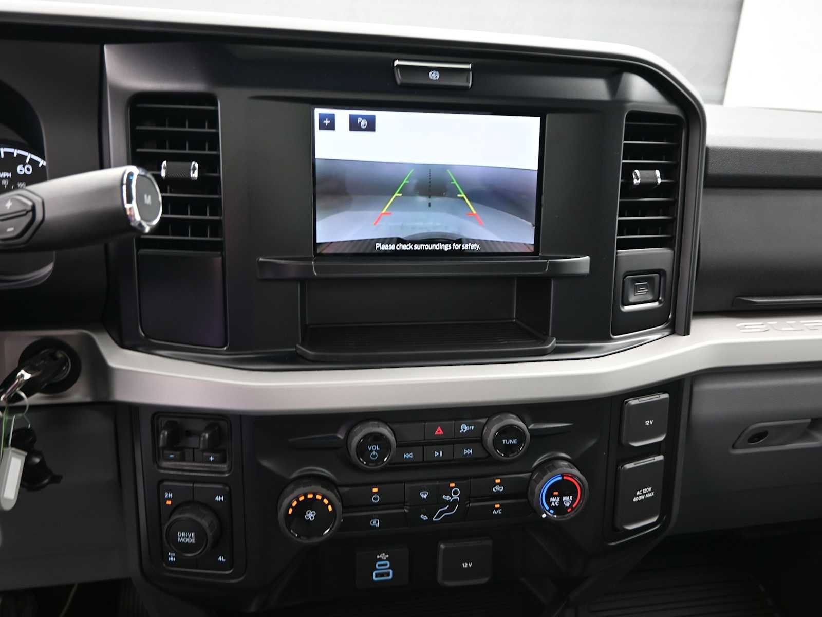 New 2025 Ford F350 XLT image 8