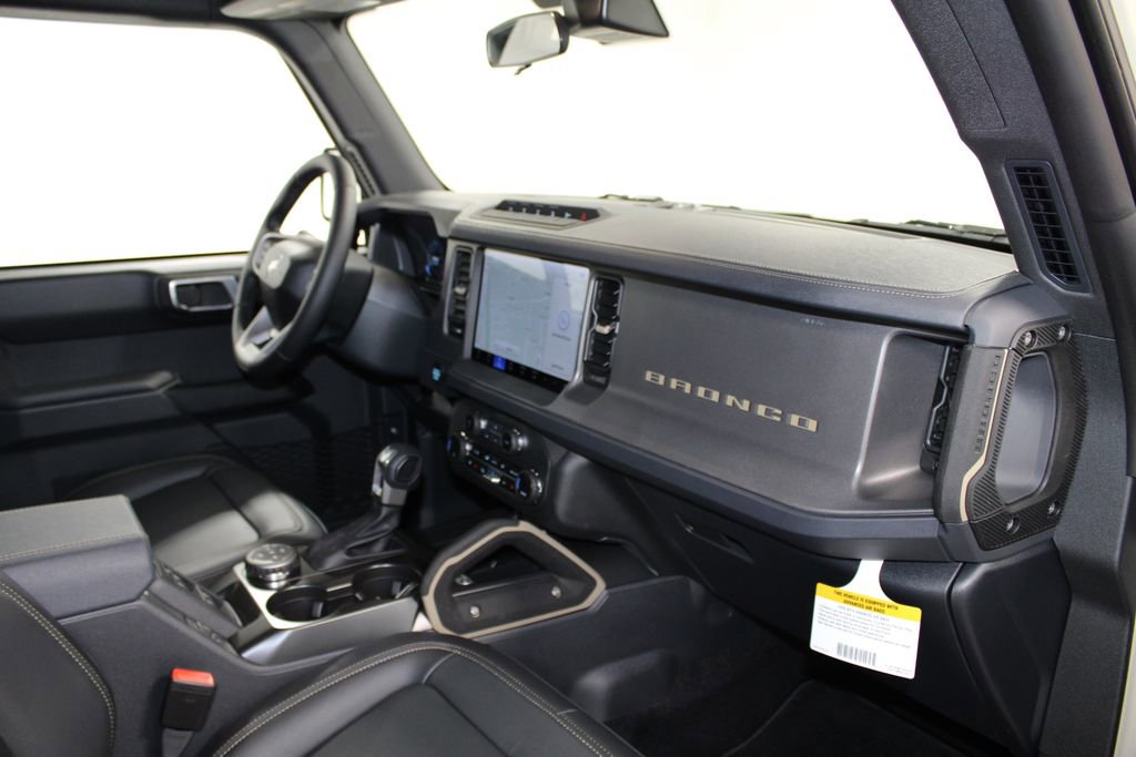 New 2025 Ford Bronco Badlands image 28