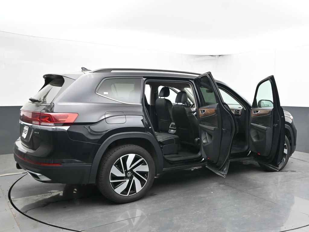 Used 2024 Volkswagen Atlas SE AWD/4WD image 61