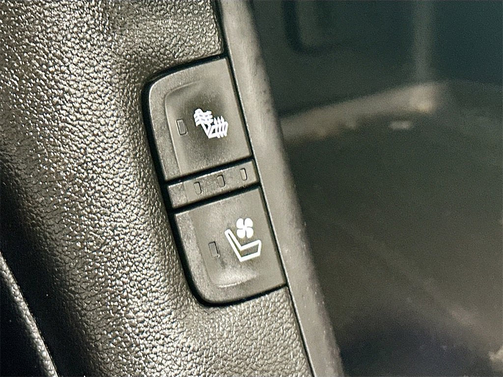 Used 2017 GMC Acadia Denali w/ Technology Package image 22