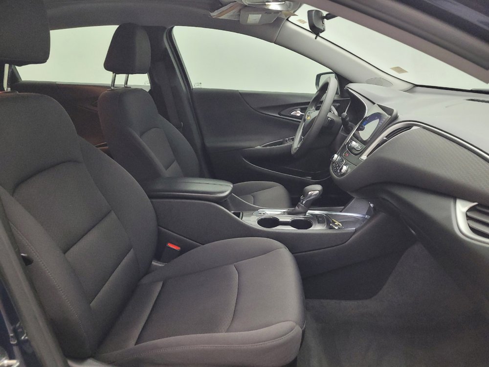 Used 2022 Chevrolet Malibu LT FWD image 21