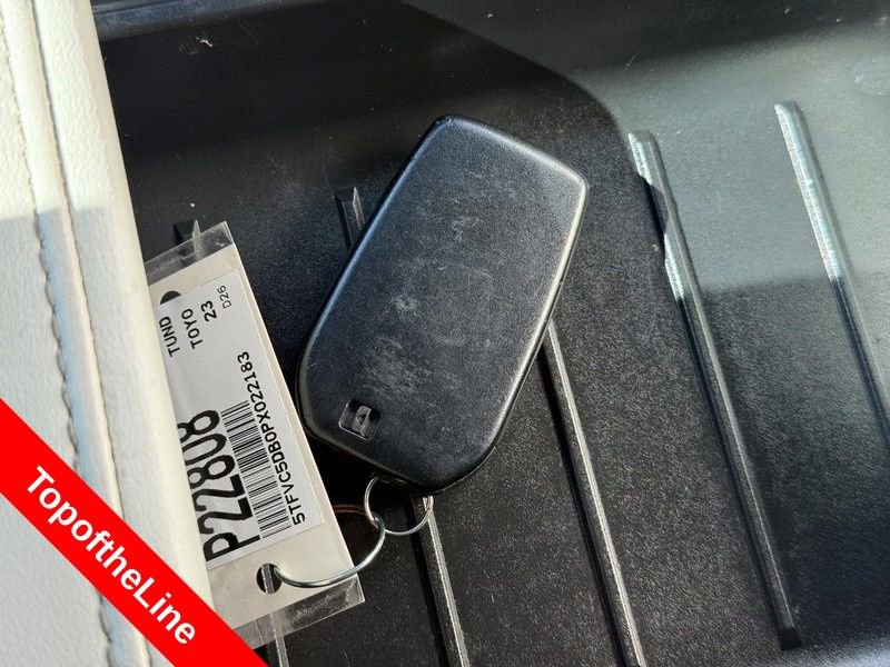 Used 2023 Toyota Tundra Capstone AWD/4WD image 31