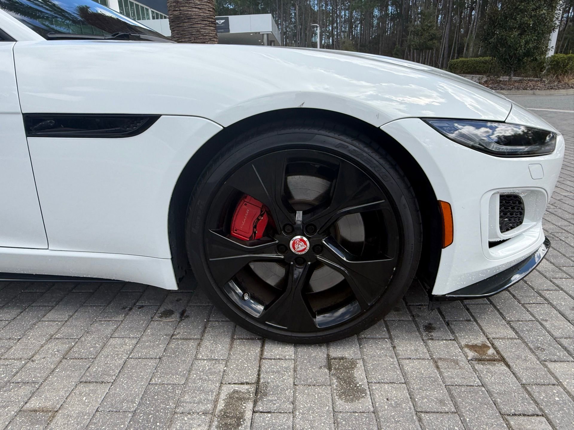 Used 2023 Jaguar F-TYPE R-Dynamic image 6