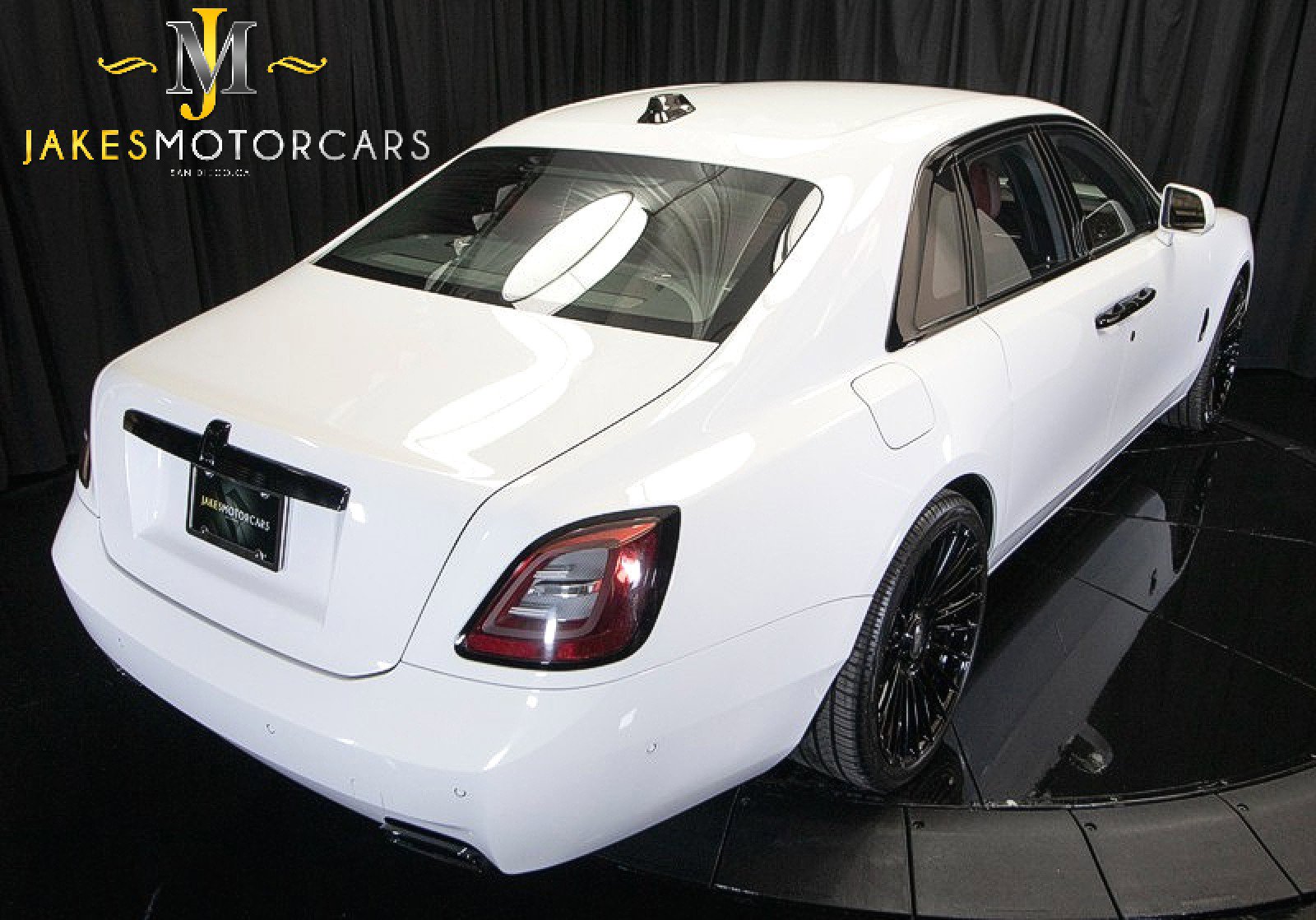 Used 2021 Rolls-Royce Ghost image 16