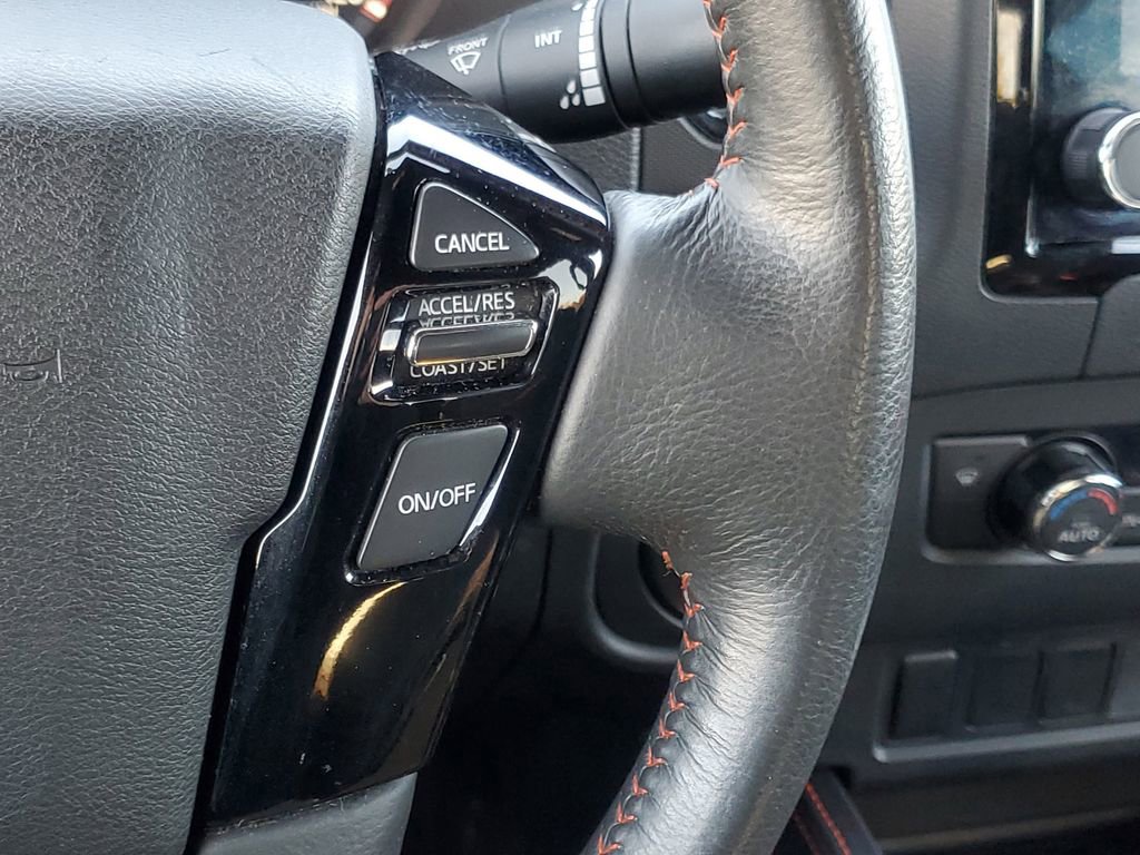 Used 2024 Nissan Frontier PRO-4X image 17
