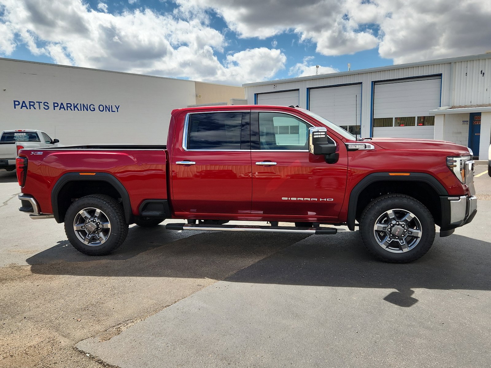 New 2026 GMC Sierra 2500 SLT image 5