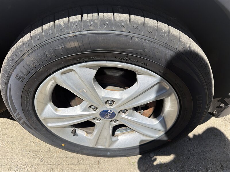 Used 2016 Ford Escape SE w/ SE Leather Comfort Package AWD/4WD image 63