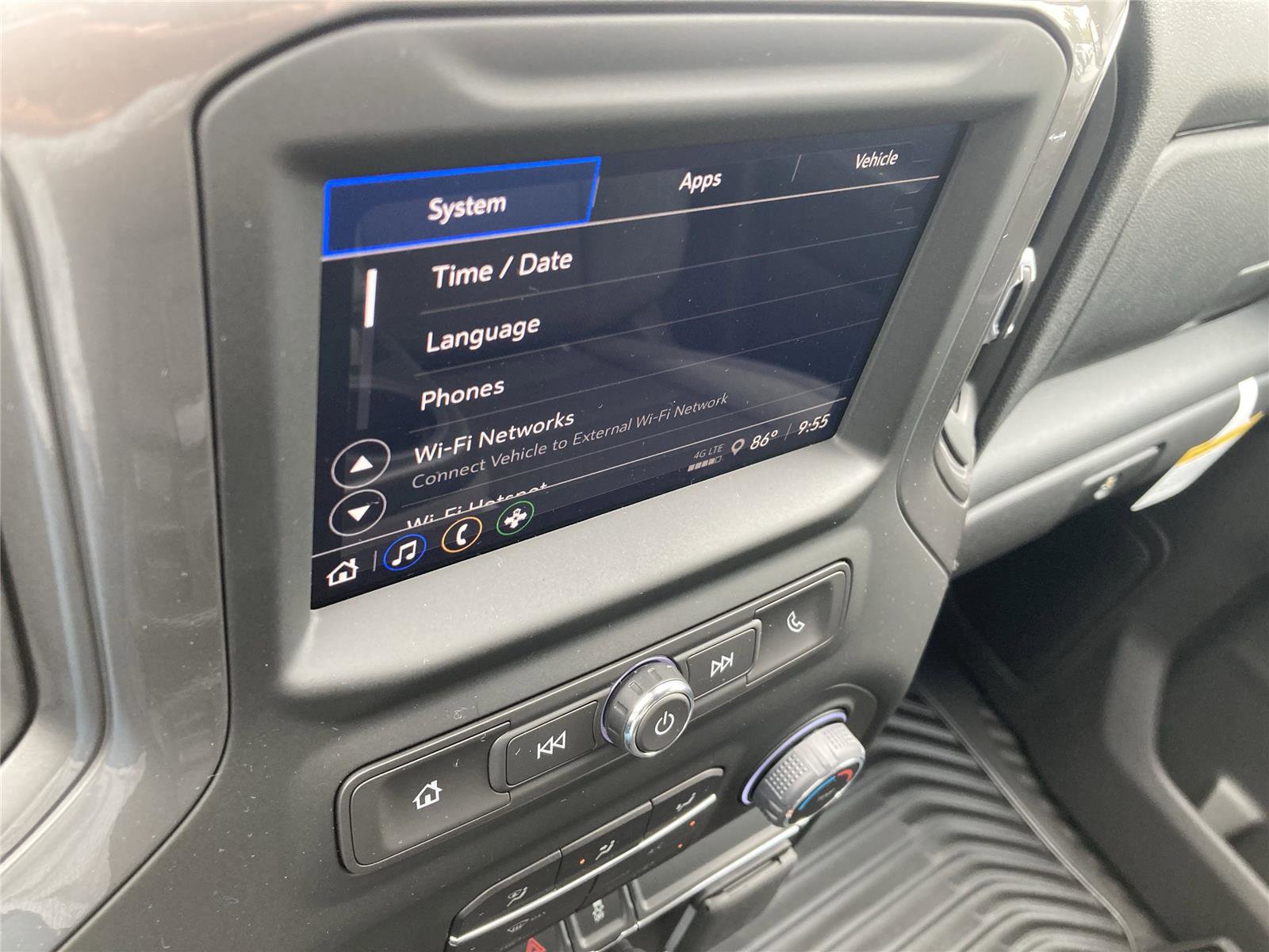 New 2026 Chevrolet Silverado 1500 Custom w/ LPO, Dark Essentials Package image 21