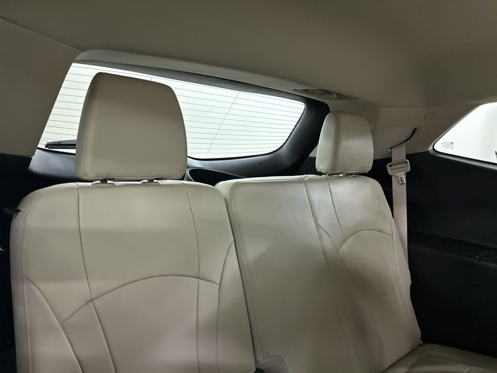 Used 2020 Buick Enclave Premium w/ Surround and Sites Package image 26