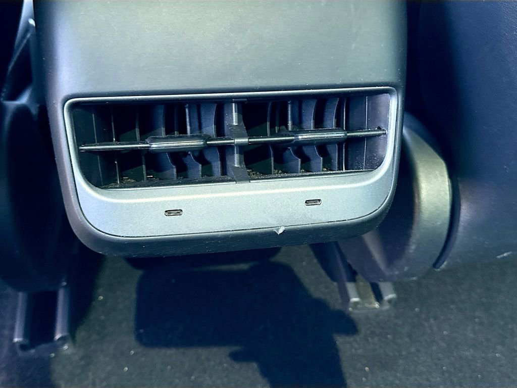 Used 2022 Tesla Model 3 Performance image 18