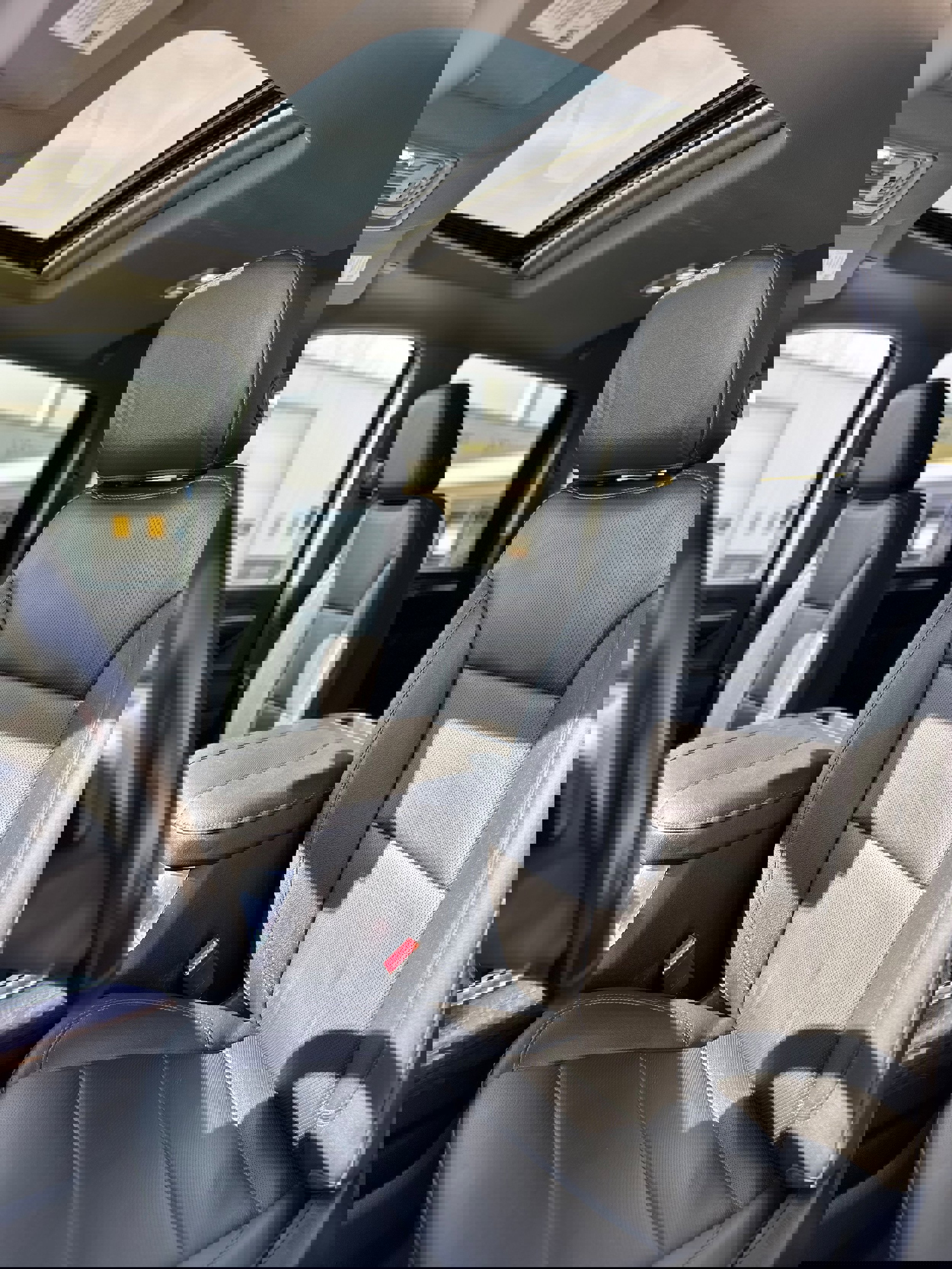 Used 2024 Chevrolet Silverado 2500 LTZ w/ LTZ Plus Package image 8