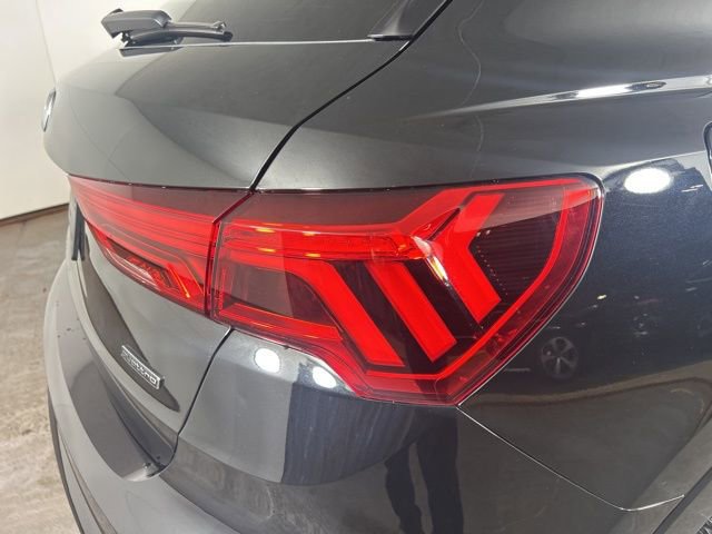 Certified 2025 Audi Q3 2.0T Premium w/ Convenience Package image 13