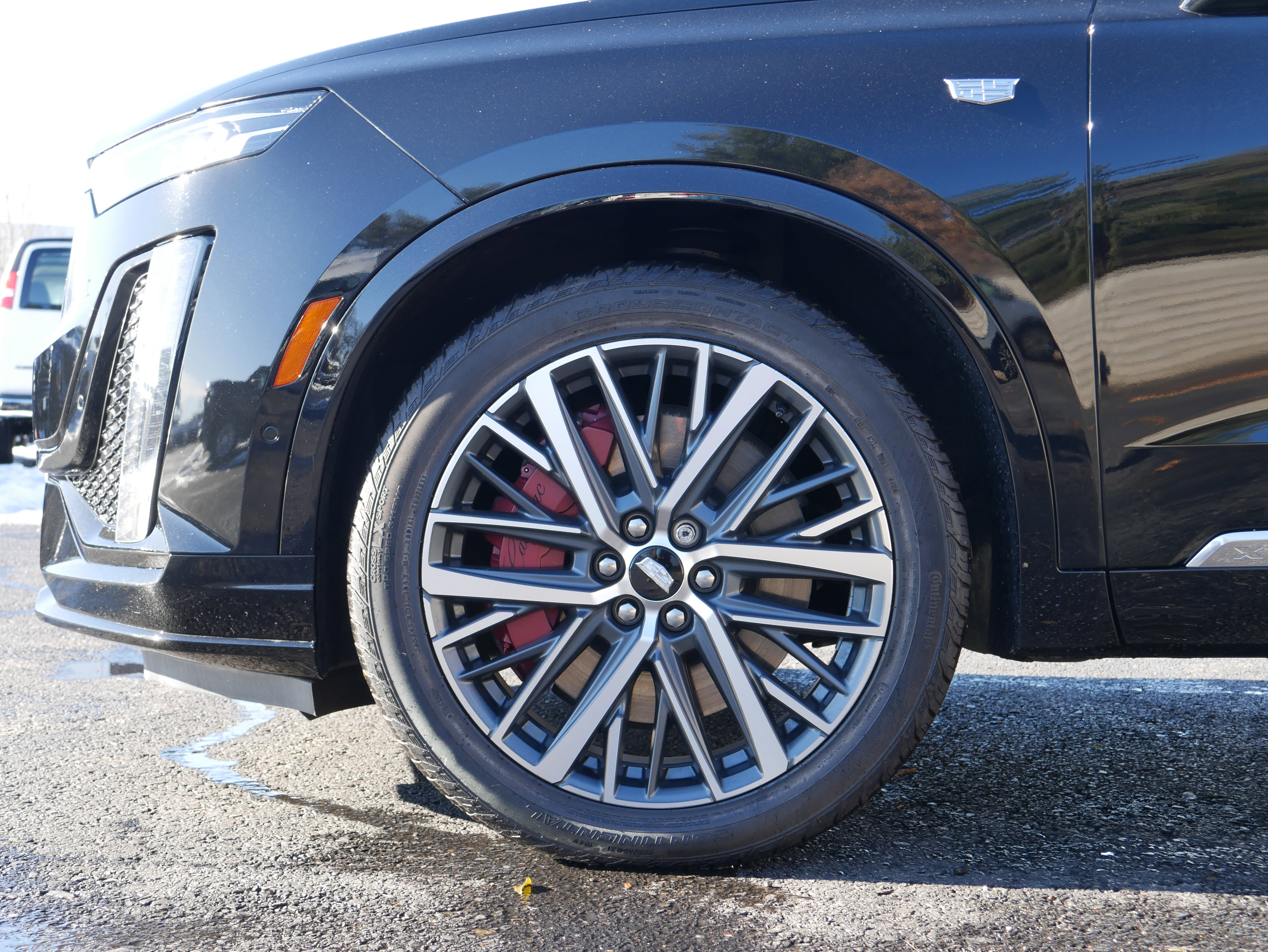 Certified 2024 Cadillac XT6 Sport w/ Technology Package image 12