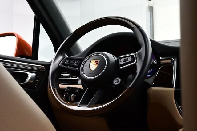 Certified 2023 Porsche Macan S AWD/4WD image 20