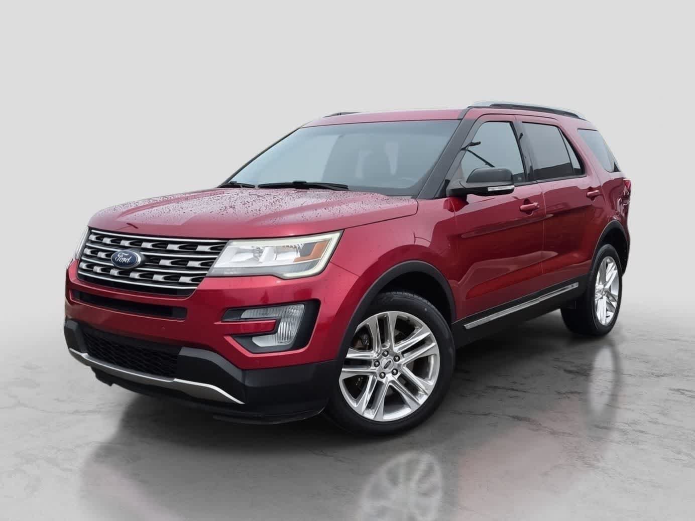 Used 2017 Ford Explorer XLT w/ Equipment Group 202A