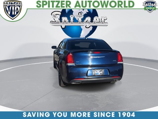 Used 2015 Chrysler 300 S AWD/4WD image 13