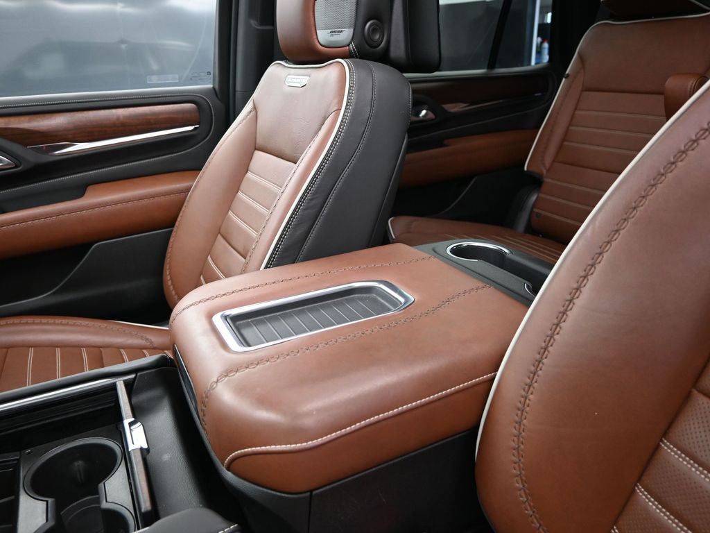 Used 2023 GMC Yukon Denali Ultimate image 14