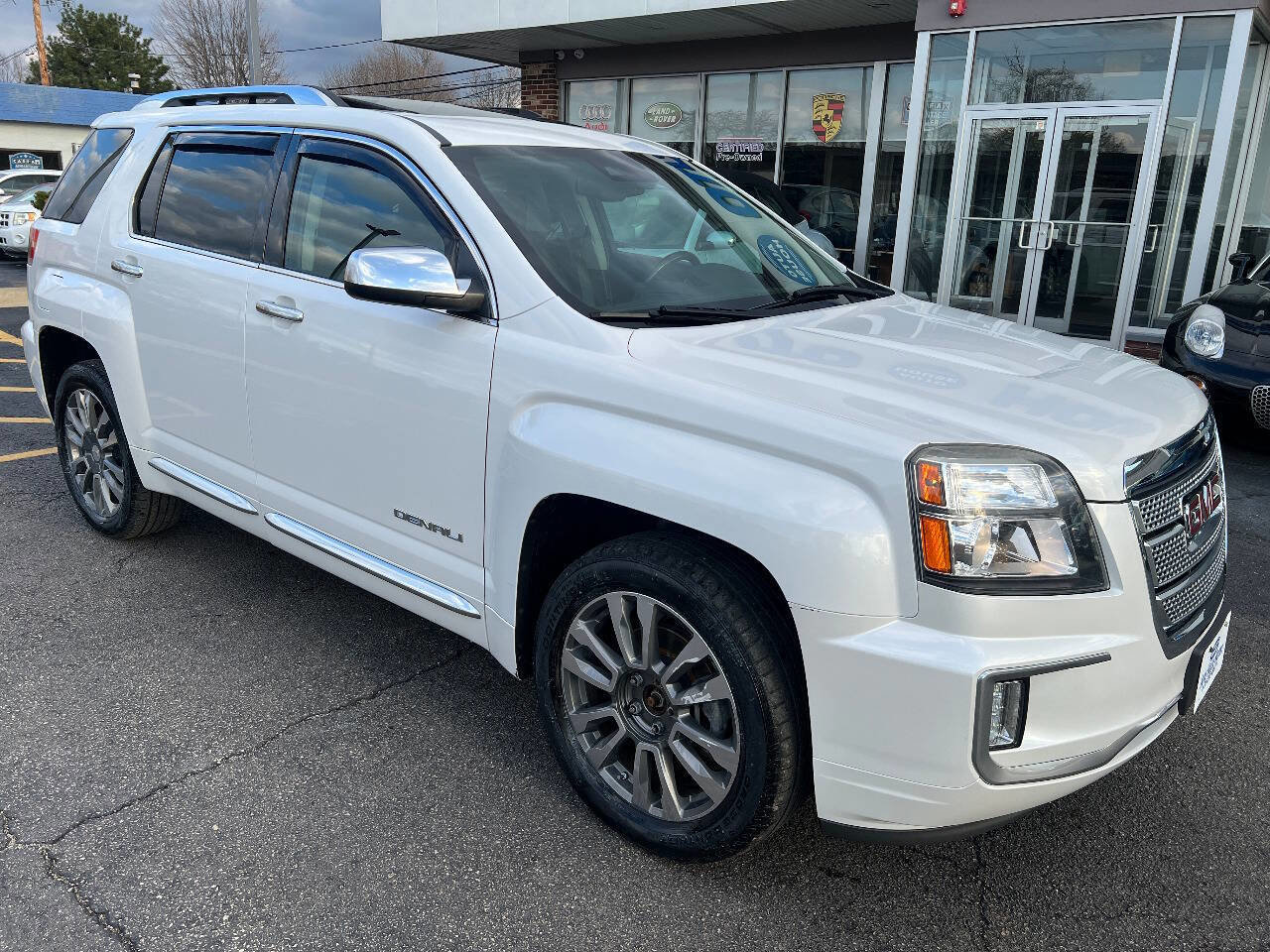 Used 2016 GMC Terrain Denali image 4