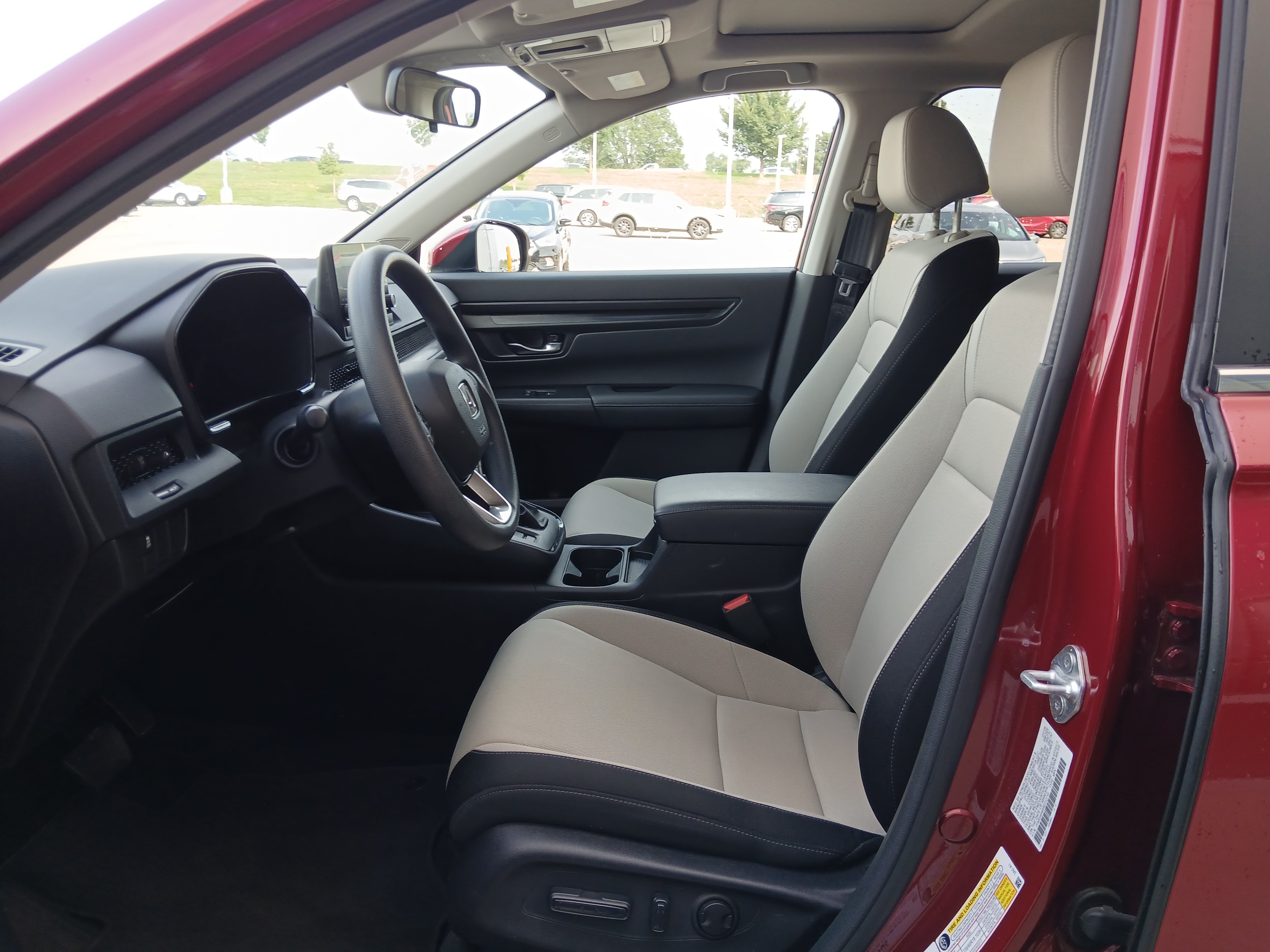 Used 2024 Honda CR-V EX image 8