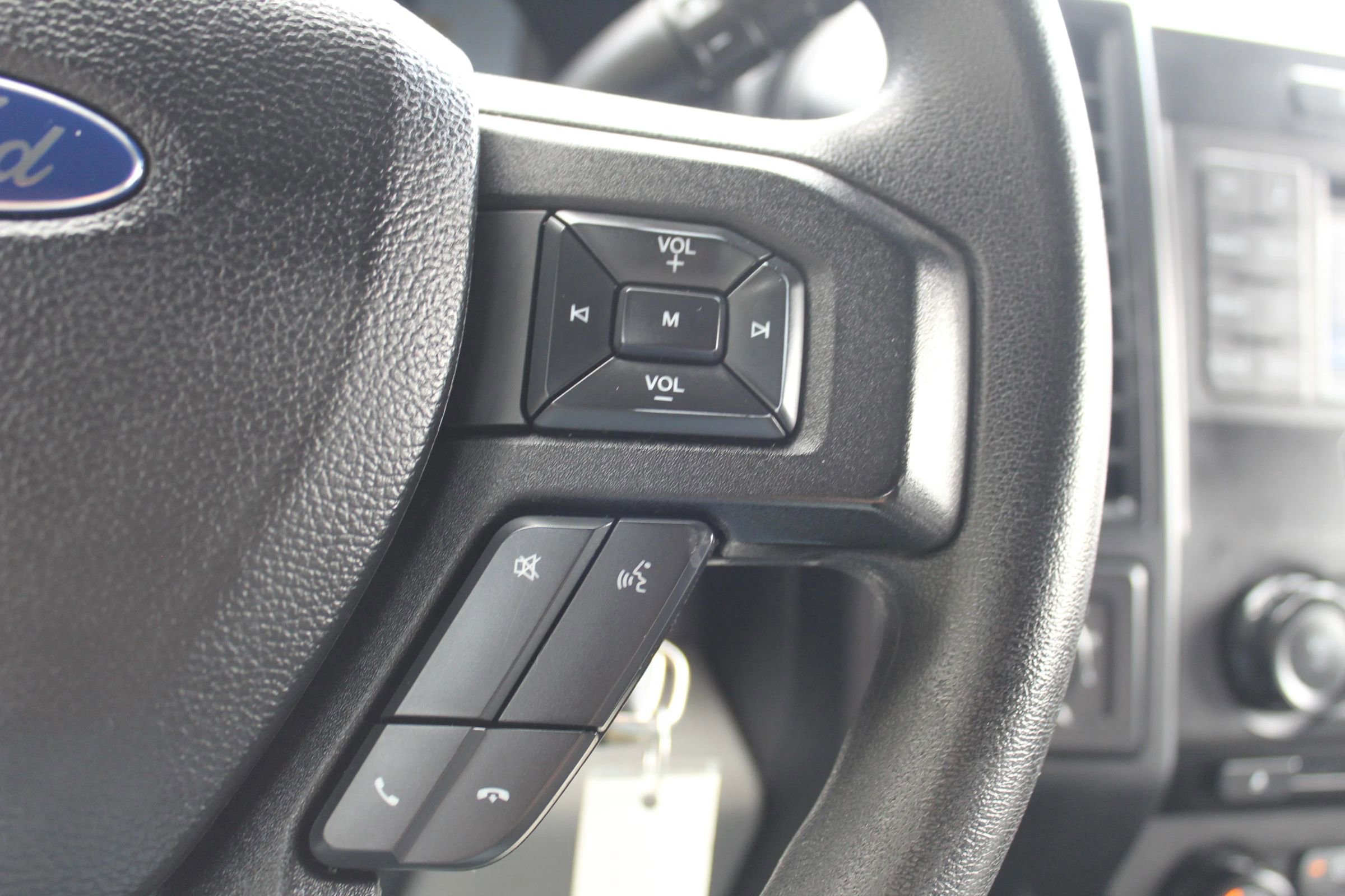 Used 2016 Ford F150 XL w/ Equipment Group 101A Mid image 25