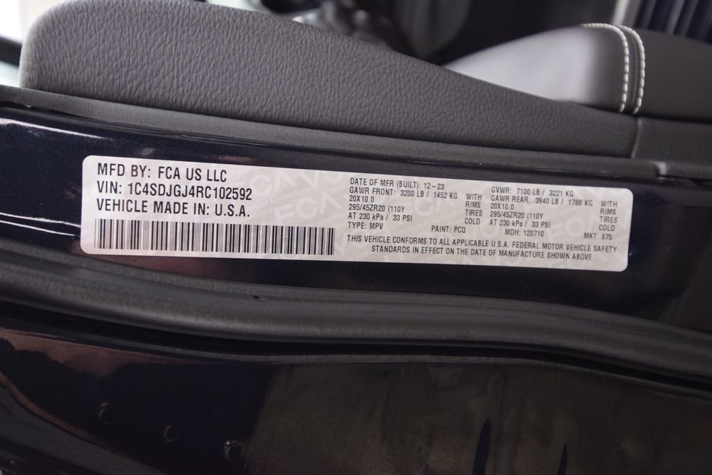 Used 2024 Dodge Durango SRT image 32