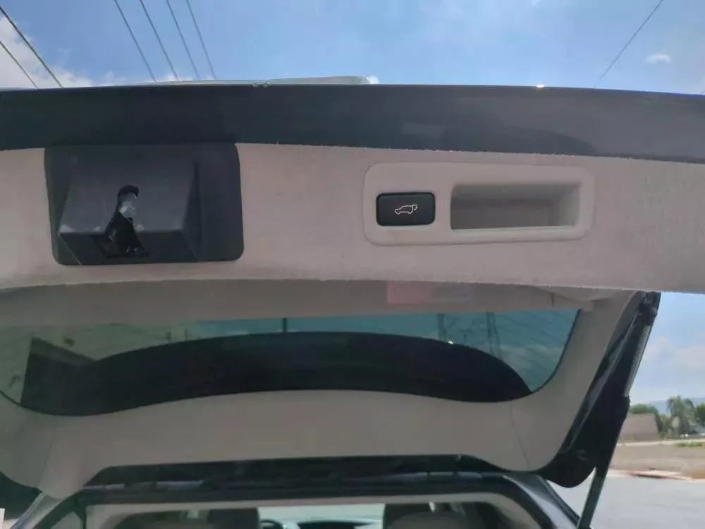 Used 2011 Lexus RX 350 2WD w/ Premium Pkg image 10