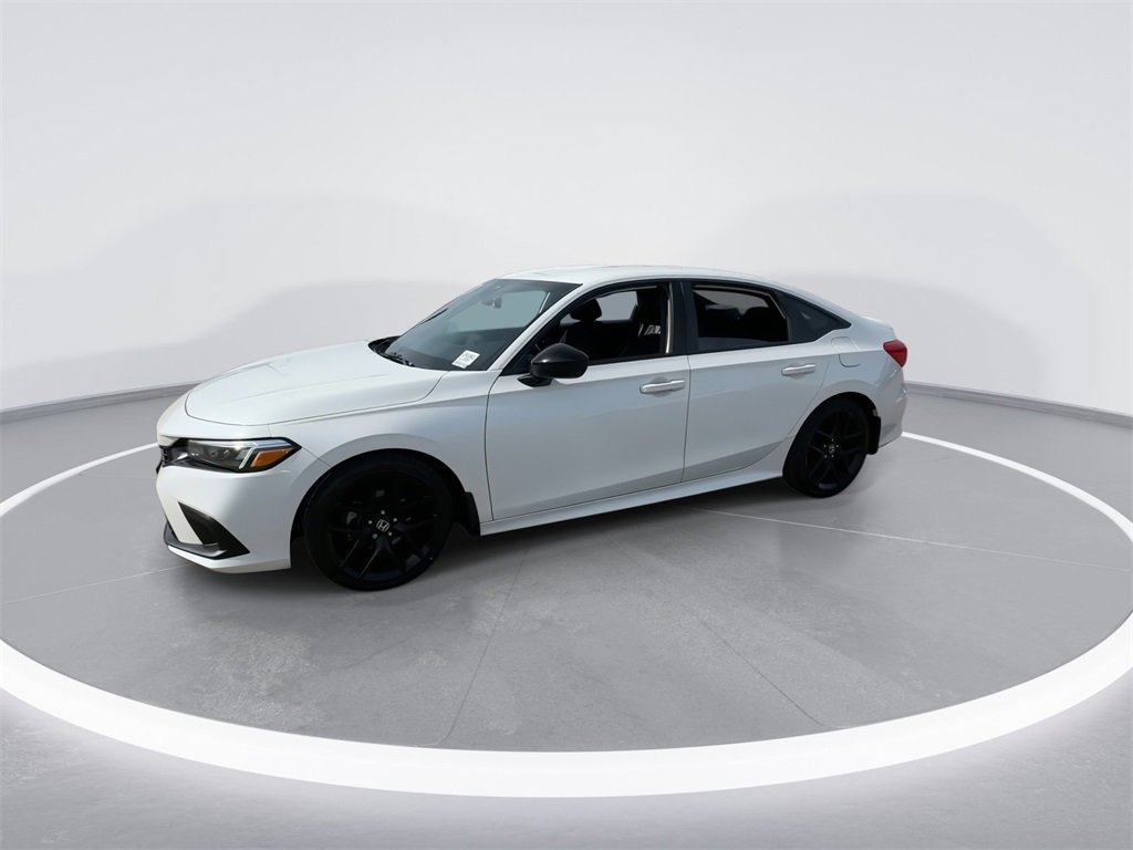 Used 2023 Honda Civic Sport image 9