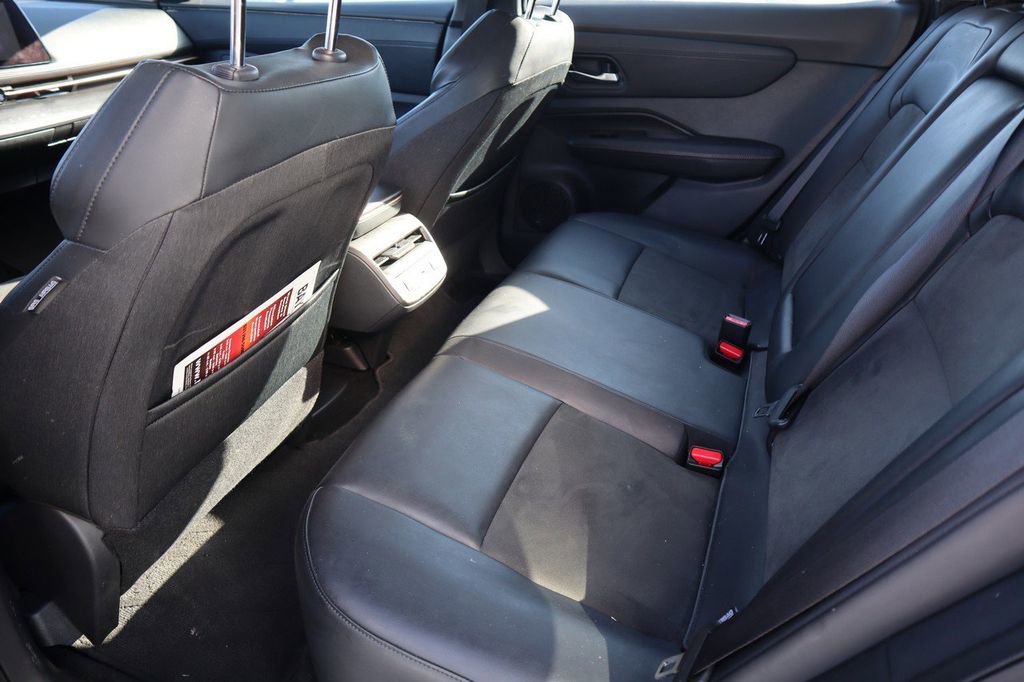 Certified 2024 Nissan Ariya AWD image 11