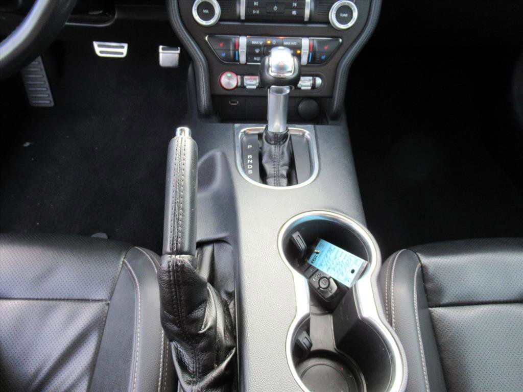 Used 2021 Ford Mustang Premium image 18