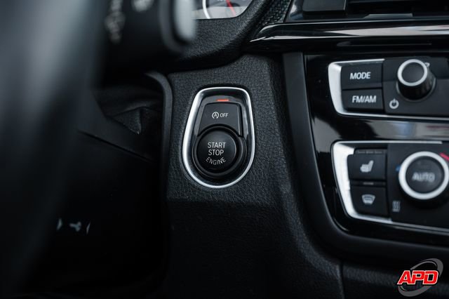 Used 2015 BMW M4 Convertible image 14