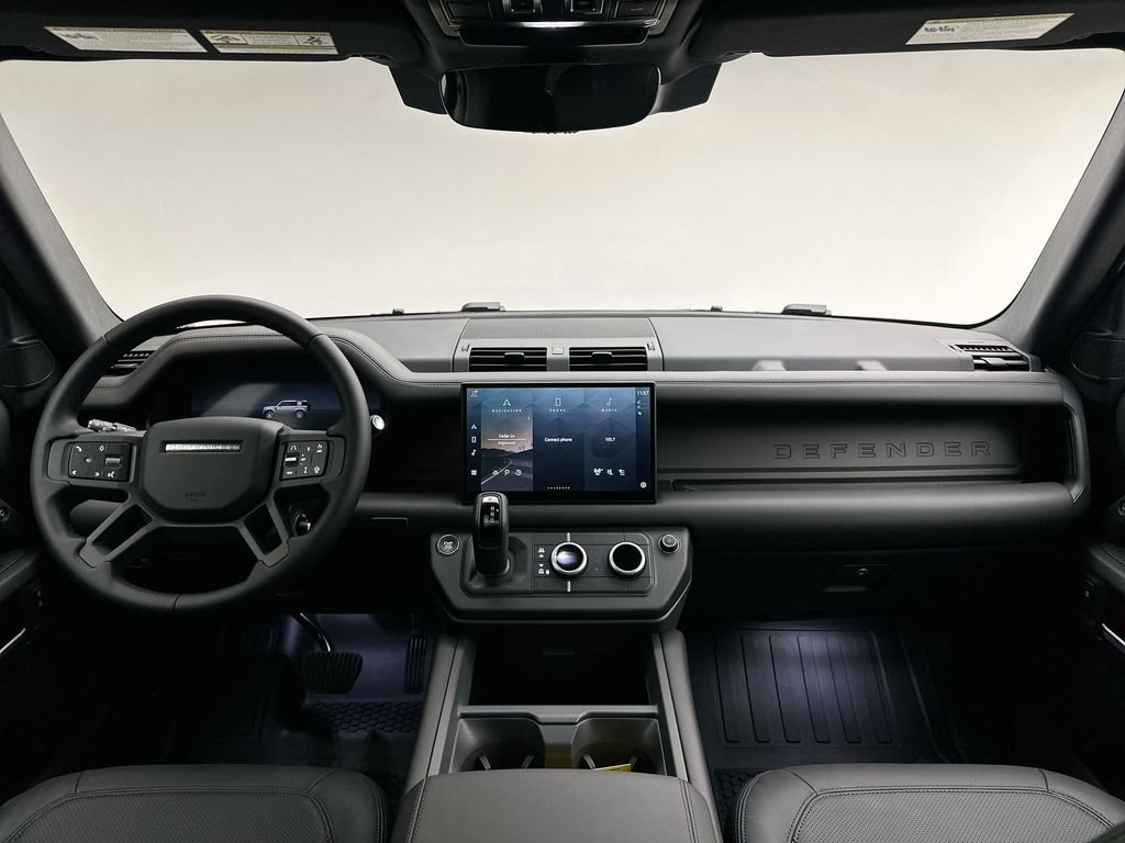 New 2025 Land Rover Defender 110 X-Dynamic SE image 8