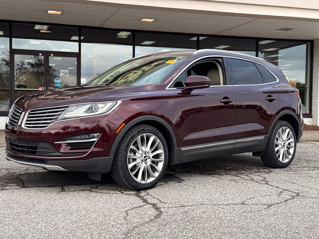 Used 2017 Lincoln MKC Reserve w/ Lincoln MKC Climate Package FWD image 13