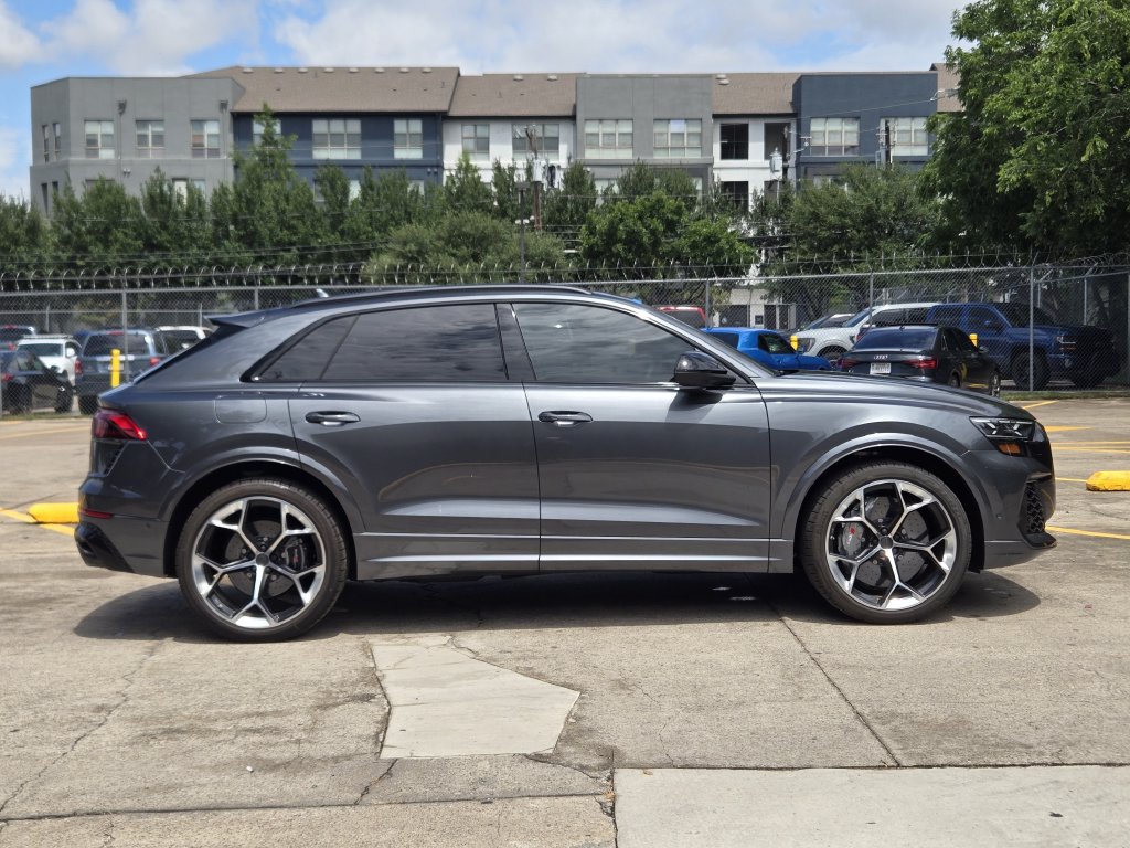 New 2026 Audi RS Q8 performance AWD/4WD image 7