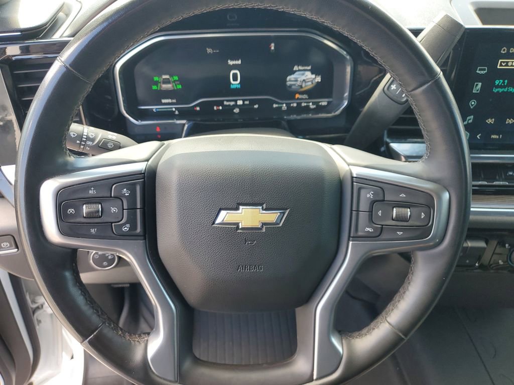 Certified 2024 Chevrolet Silverado 1500 LT AWD/4WD image 23