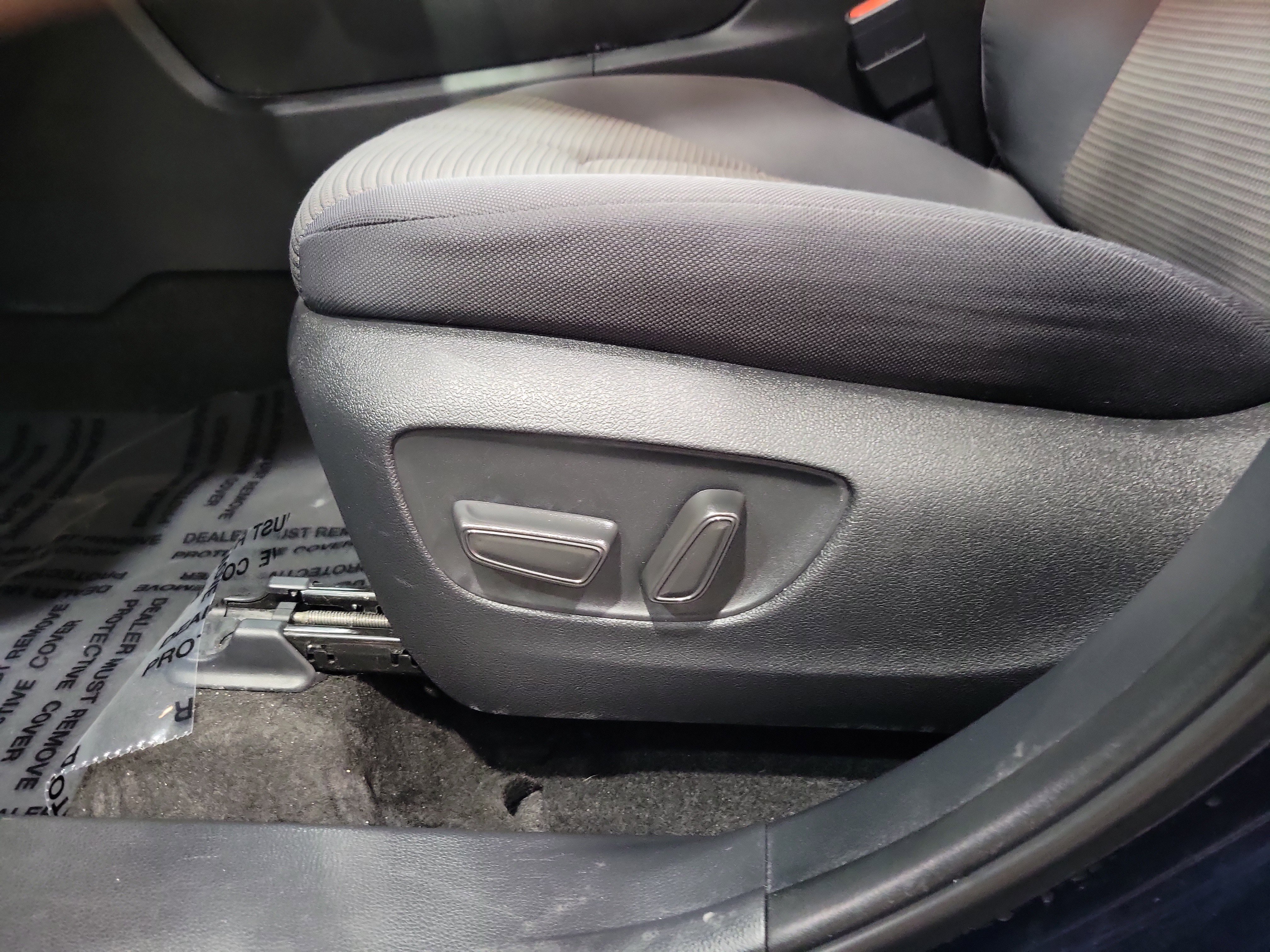 Certified 2025 Toyota Highlander LE image 23