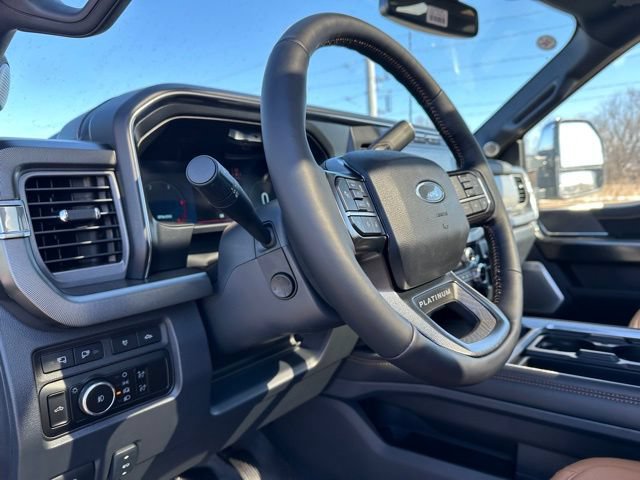New 2024 Ford F350 Platinum w/ Tremor Off-Road Package AWD/4WD image 17
