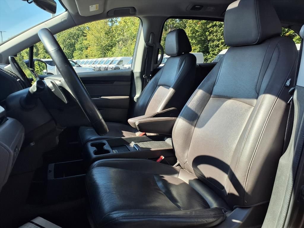 Used 2018 Honda Odyssey Elite image 11