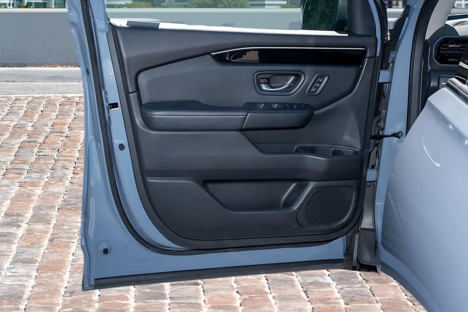 Certified 2023 Honda Pilot Touring image 13