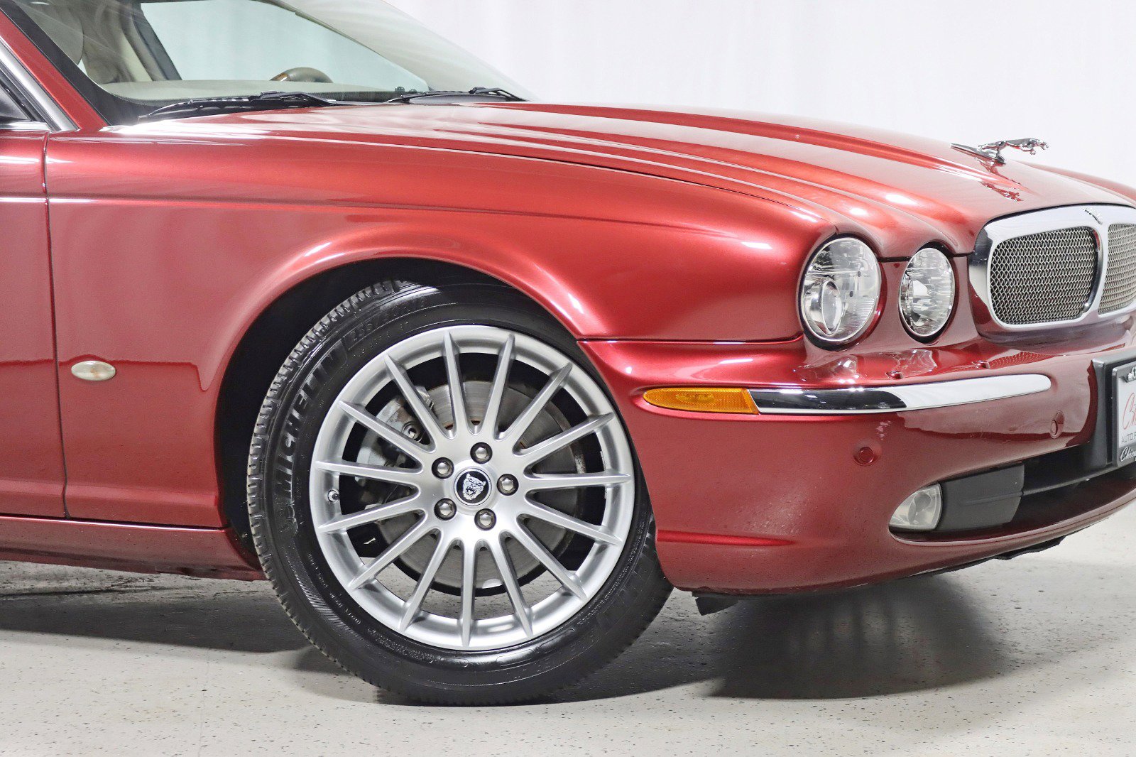 Used 2007 Jaguar XJ8 image 5